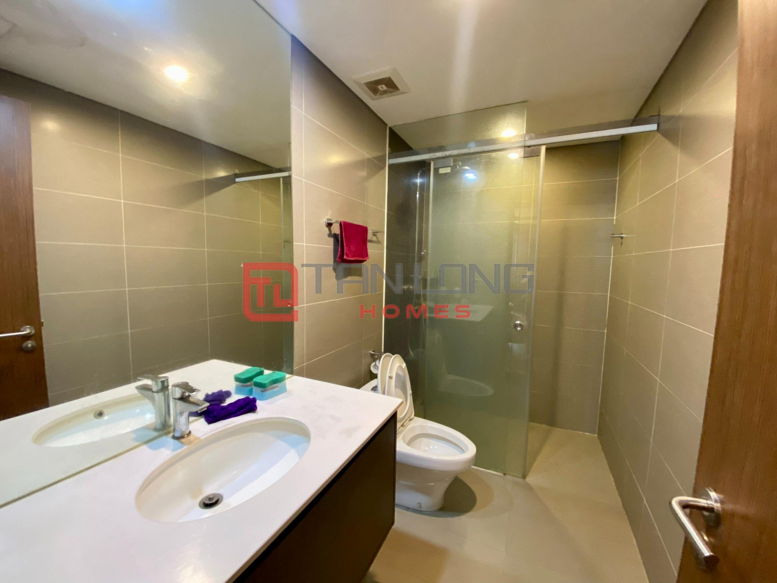 Cho thuê căn hộ Ngoại Giao Đoàn: 4PN/171m2 hướng Đông Nam, full đồ tòa N03T2 14