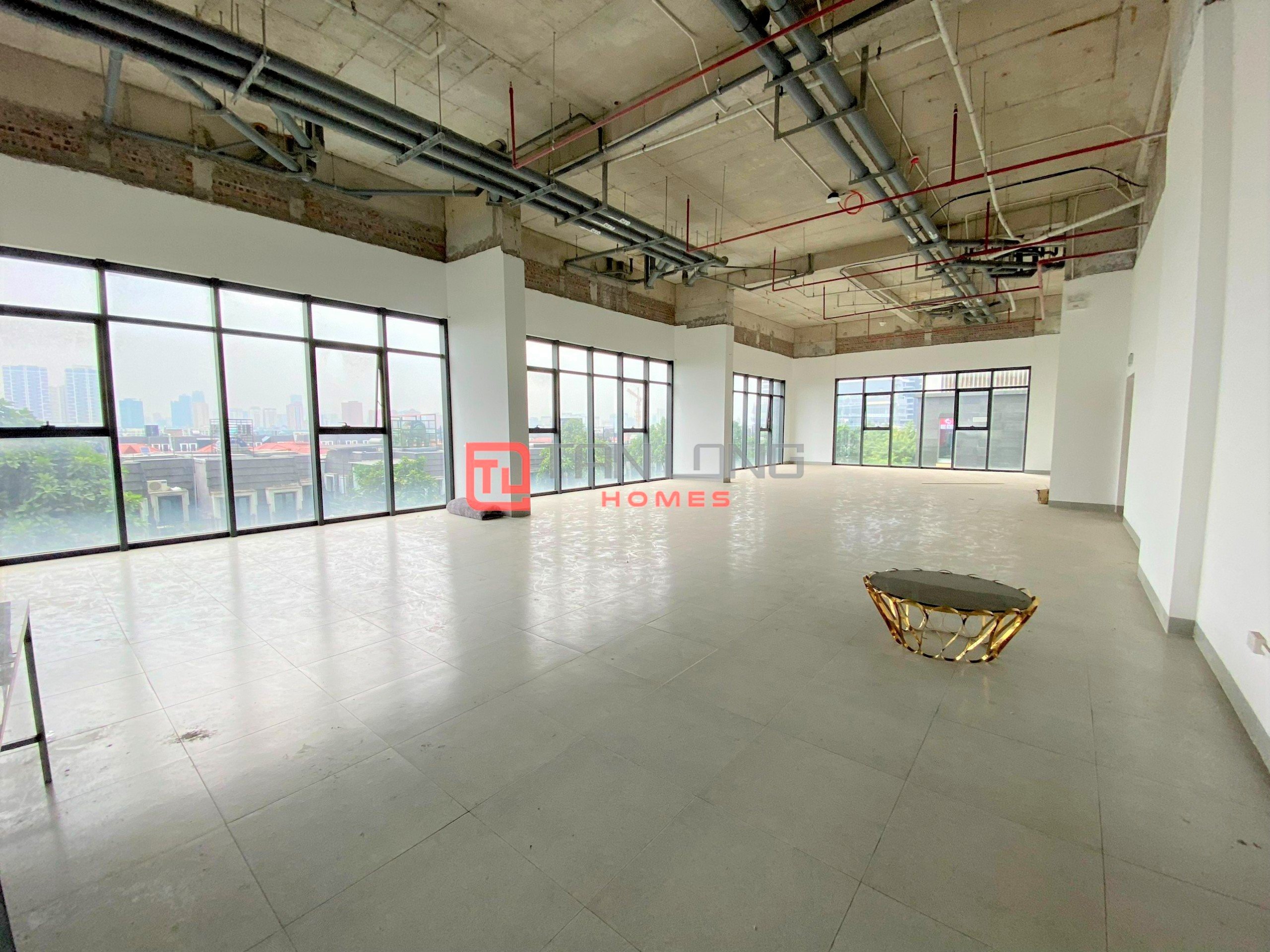 Cho thuê sàn văn phòng 200m2 hướng Nam N03T6 Ngoại Giao Đoàn 1