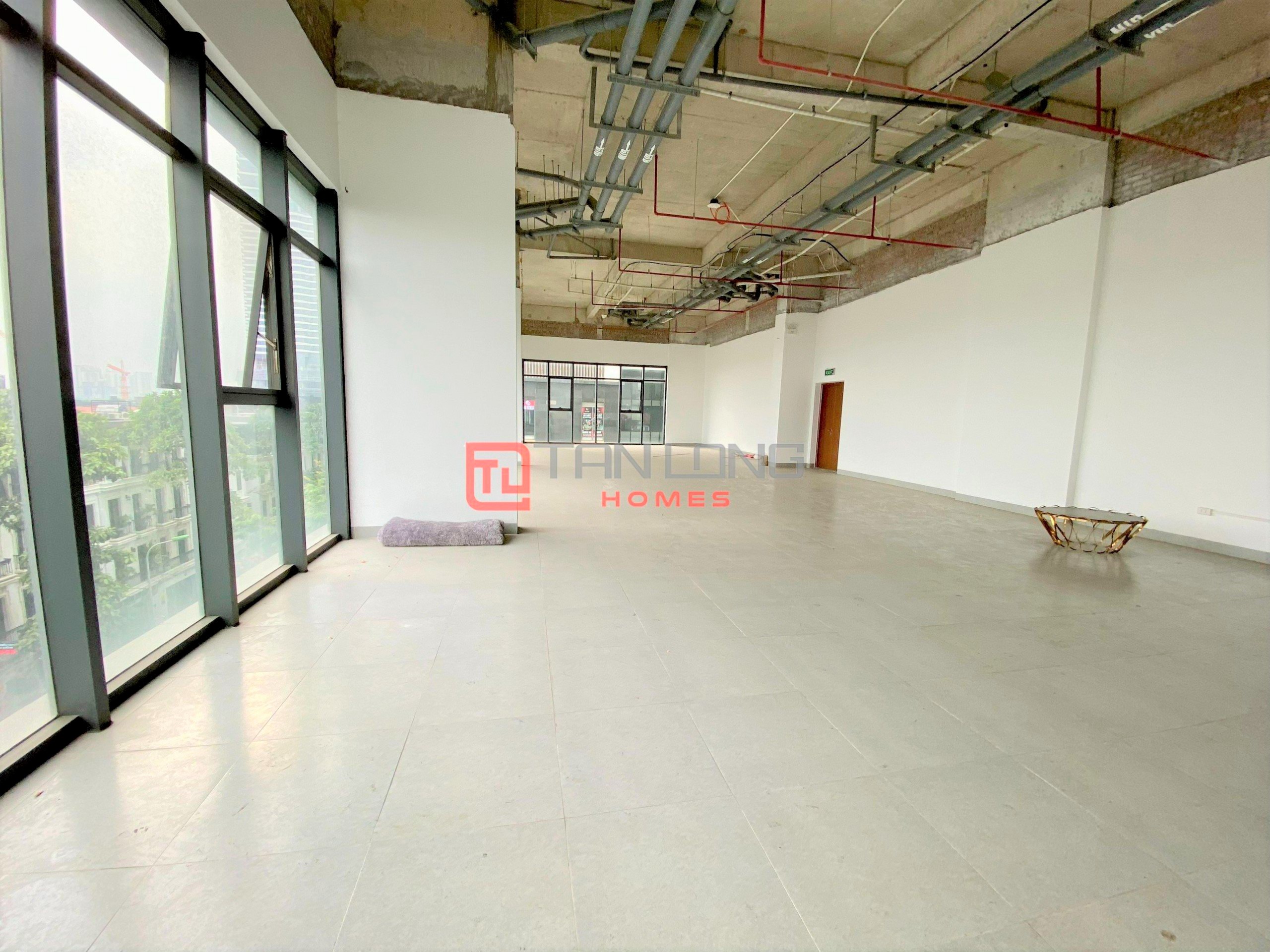 Cho thuê sàn văn phòng 200m2 hướng Nam N03T6 Ngoại Giao Đoàn 2