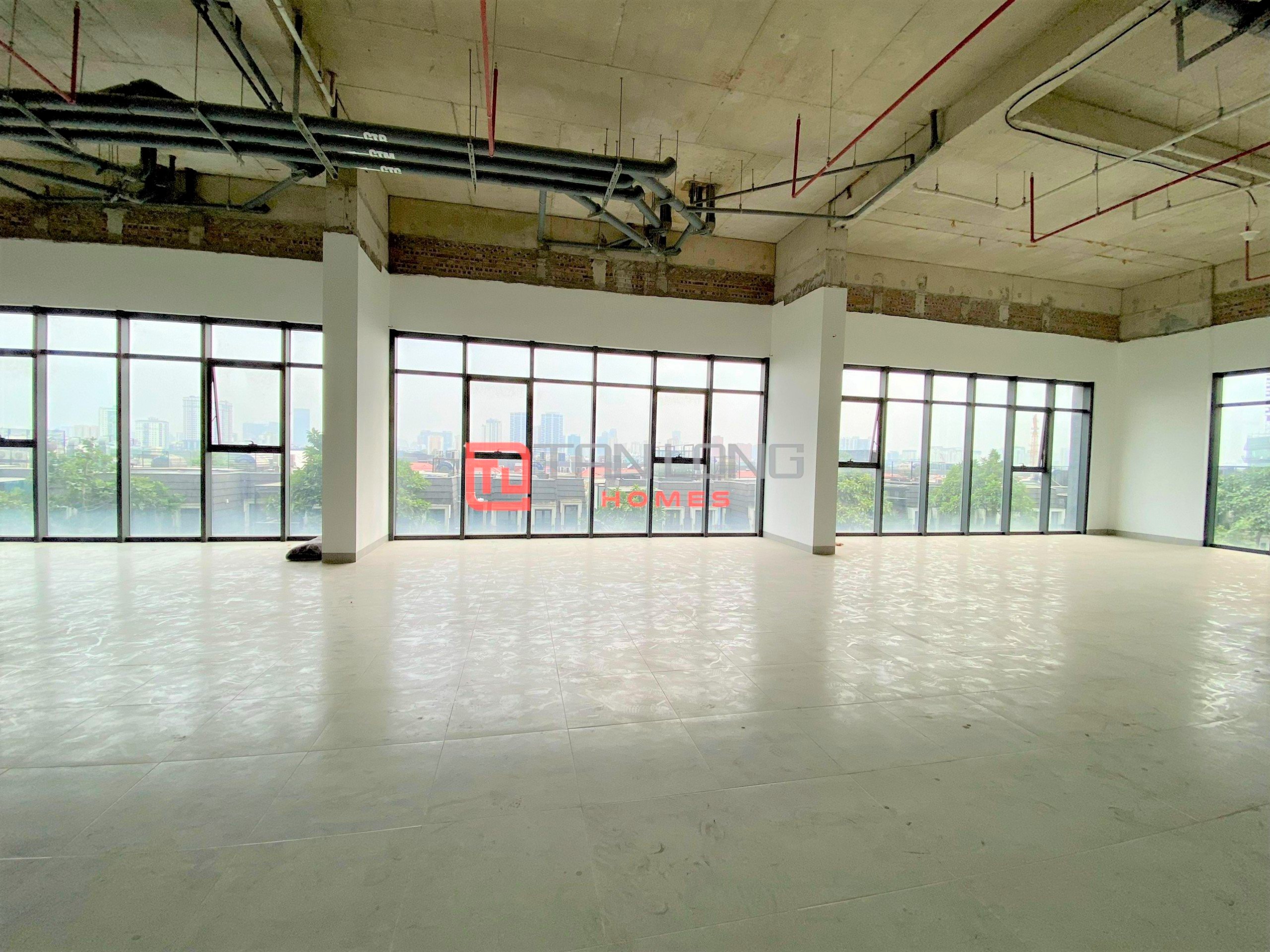 Cho thuê sàn văn phòng 200m2 hướng Nam N03T6 Ngoại Giao Đoàn 3