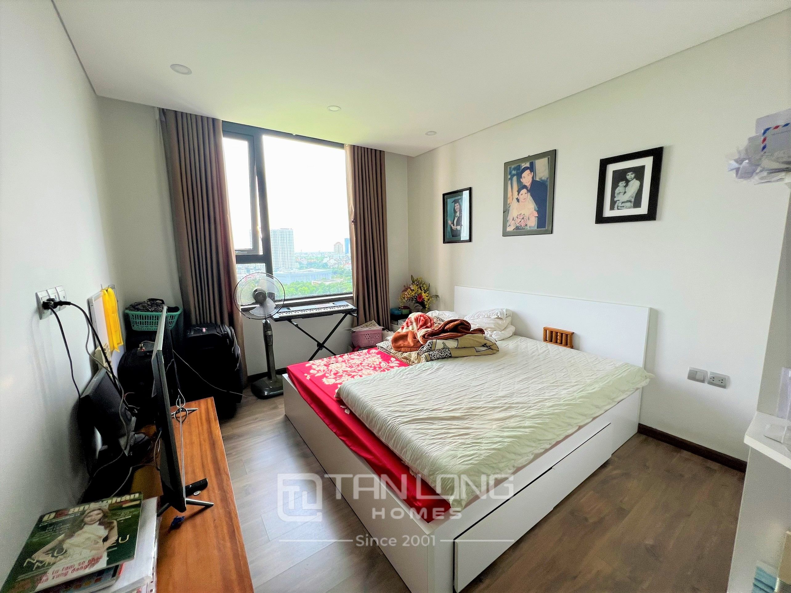 Chuyển nhượng nhanh căn 2PN/87m2 view hồ, đồ cơ bản tại N01T4 3