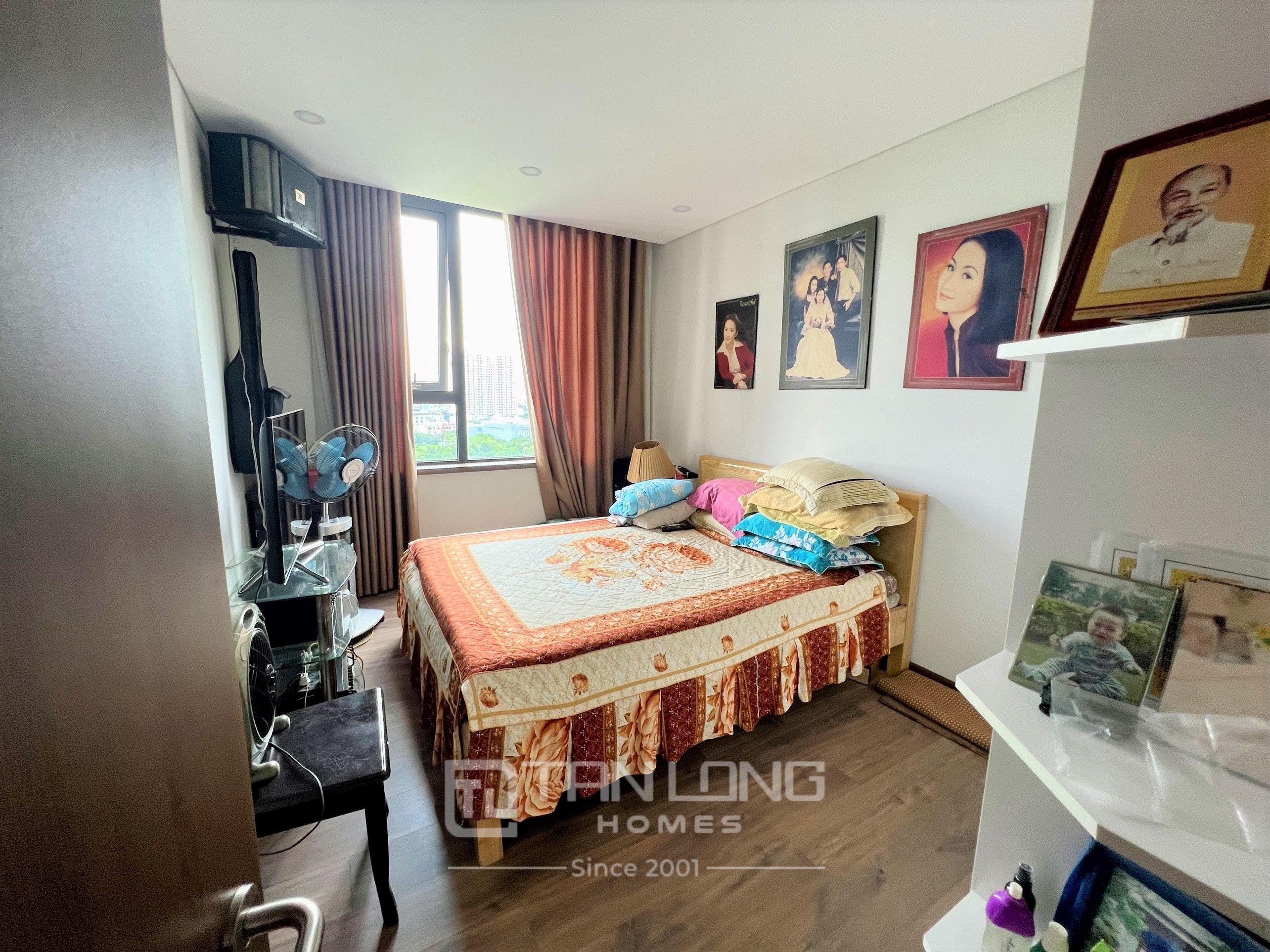Chuyển nhượng nhanh căn 2PN/87m2 view hồ, đồ cơ bản tại N01T4 4