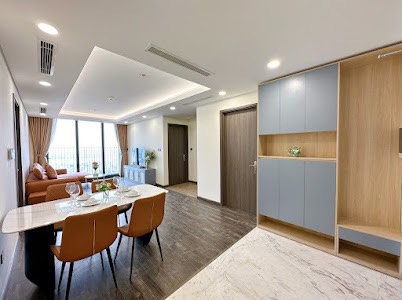 High-floor 3-bedroom apartment, 105m2, with a view of West Lake, in the N01T7 Han Jardin building for rent 3