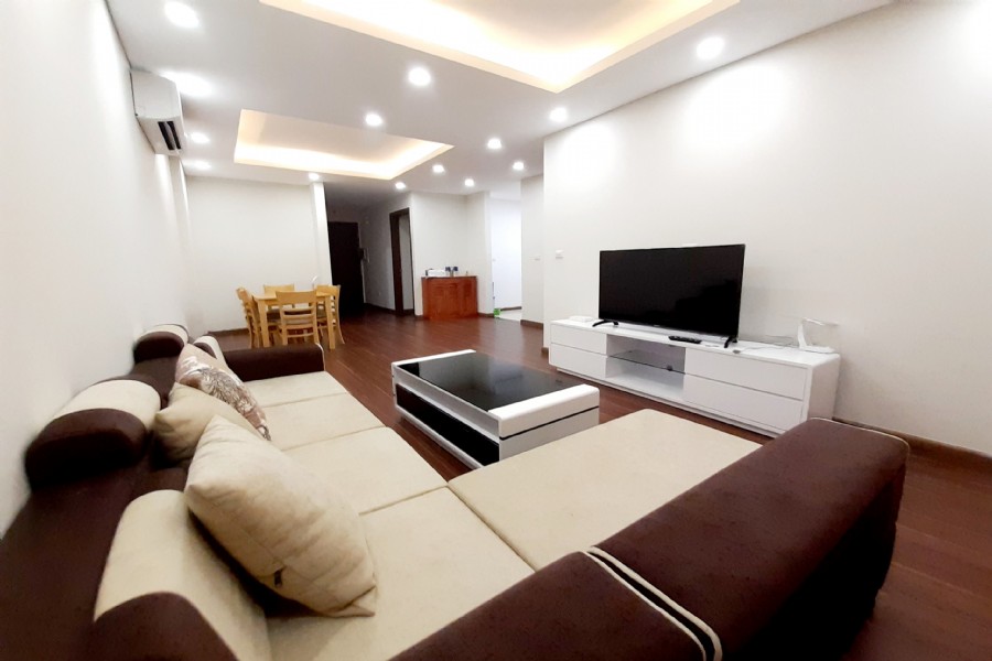 LAKEVIEW & AFFORDABLE 3 bedroom apartment for rent in N01T5, Ngoai Giao Doan Hanoi 4