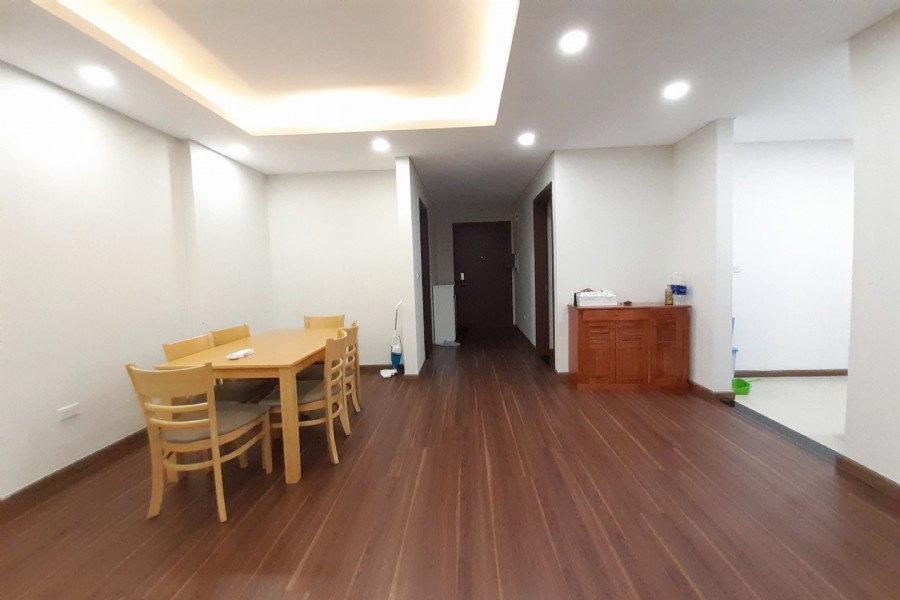 LAKEVIEW & AFFORDABLE 3 bedroom apartment for rent in N01T5, Ngoai Giao Doan Hanoi 5