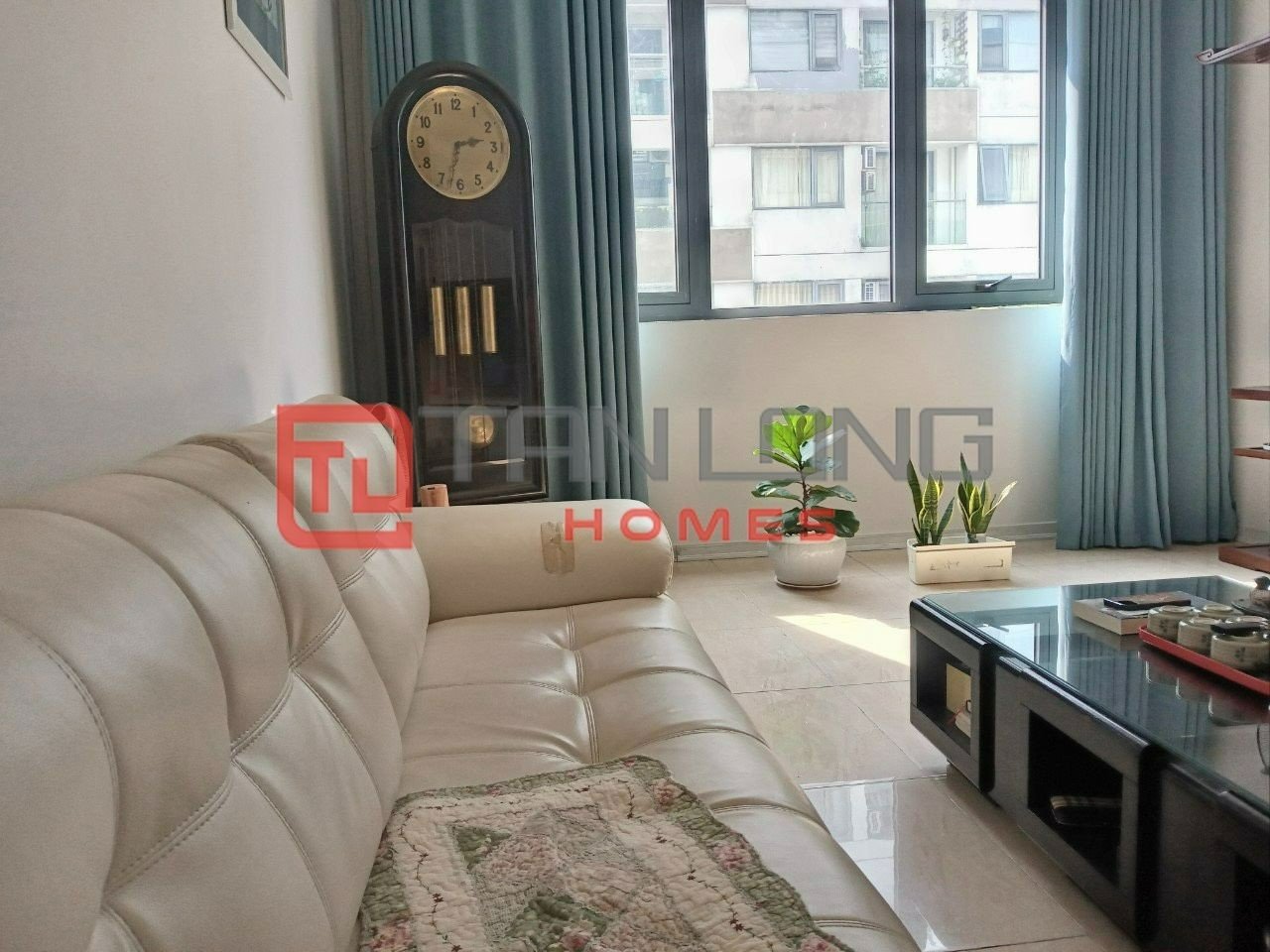 Most oversized 2-bedroom apartment for sale in Diplomatic Corps 1