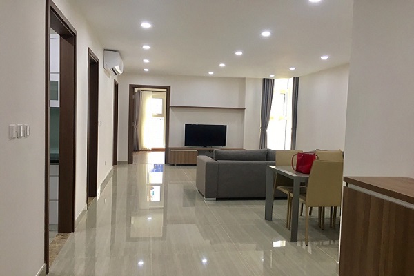 Bán căn 2PN/73,2m2 tầng trung view Hồ Tây, hướng Đông tòa Sun HDI Tây Hồ