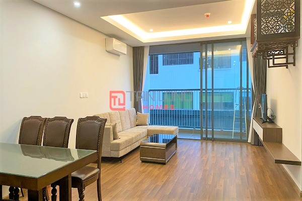 Bán căn góc 3PN/134m2 tầng trung view thoáng, nhà mới N03T6 Ngoại Giao Đoàn