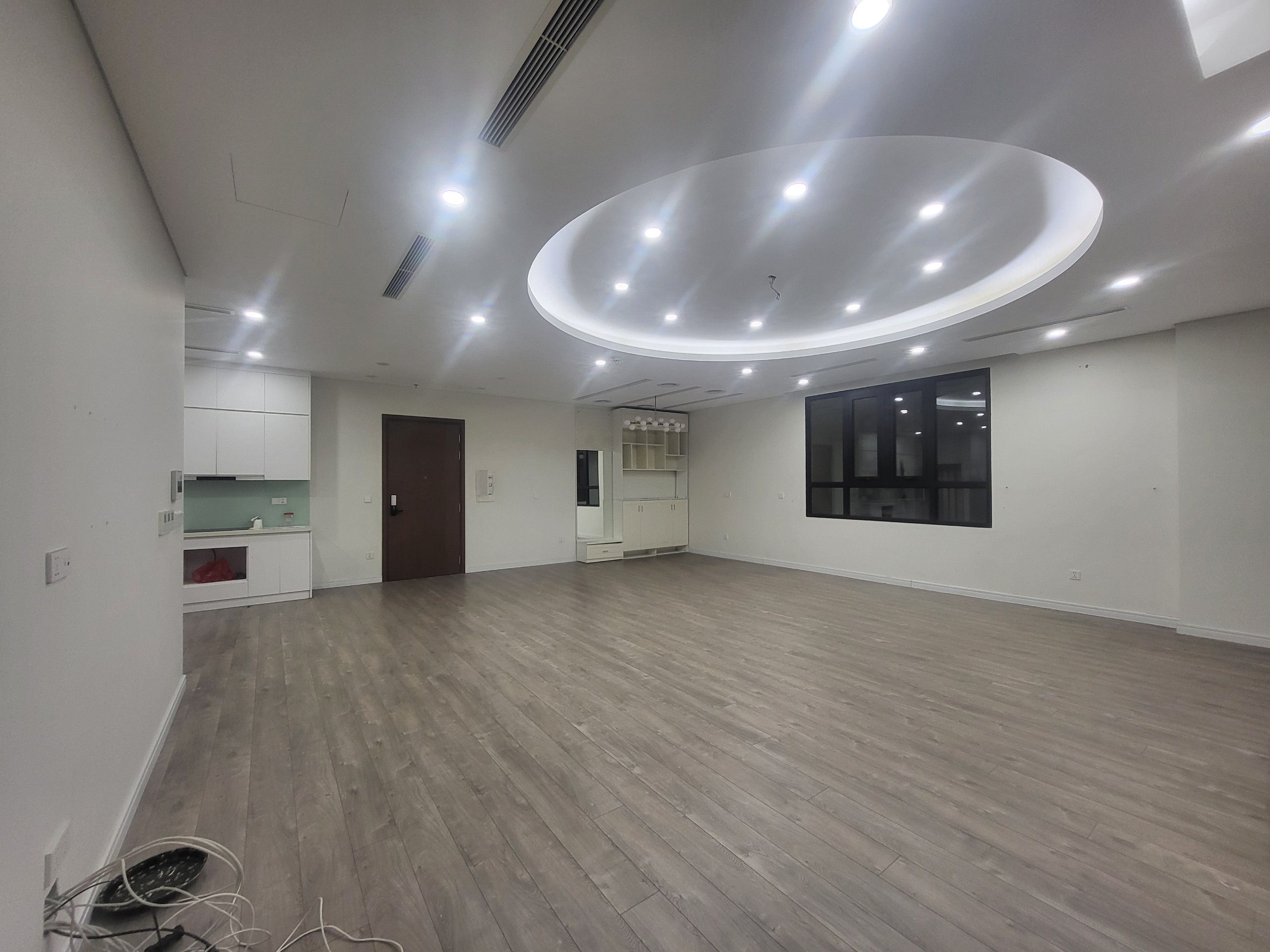 Bán Penthouse N01T1 Ngoại Giao Đoàn: 4PN/227m2 view tuyệt đẹp, nhà mới!