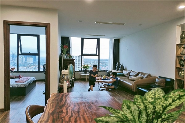 Cần bán căn hộ 2PN/93,3m2 tầng cao view hồ siêu đẹp tại N01T8 Ngoại Giao Đoàn