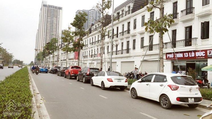 Cần bán gấp shophouse diện tích 126m2 vị trí siêu đẹp để kinh doanh tại Embassy Garden