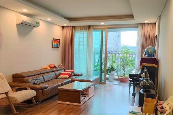 Chính chủ bán căn 2 ngủ 87m2 tầng trung view thoáng hướng Đông tại N03T2