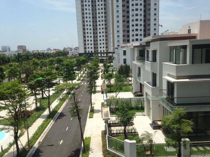 Cho thuê biệt thự Embassy Garden 228m2 x 3 tầng, vị trí đẹp, kinh doanh siêu đỉnh