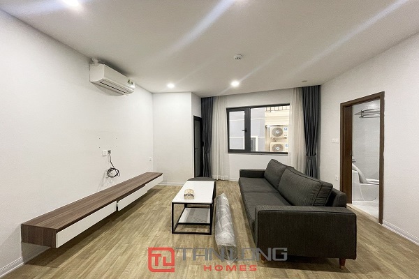 Cho thuê căn hộ 2 phòng ngủ hướng mát tòa B7 Green Stars thành phố giao lưu