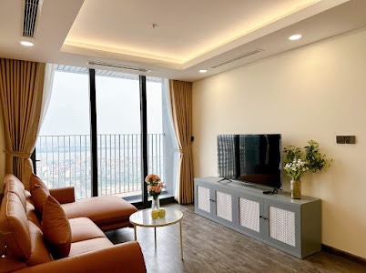 High-floor 3-bedroom apartment, 105m2, with a view of West Lake, in the N01T7 Han Jardin building for rent