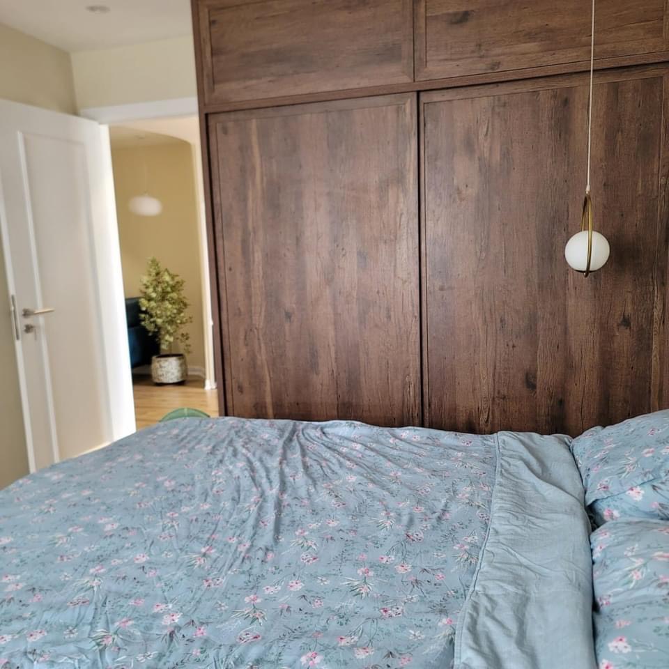 SIÊU HIẾM: Bán căn 2PN/59,2m2 nhà mới sửa đẹp, căn góc tầng cao tại N04A 5