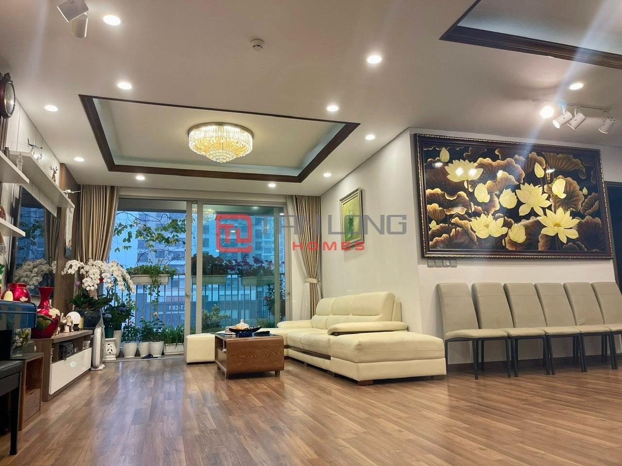 Siêu hiếm! Bán căn góc 4PN/171m2 hướng Đông Nam full đồ cao cấp tòa N03T2 2