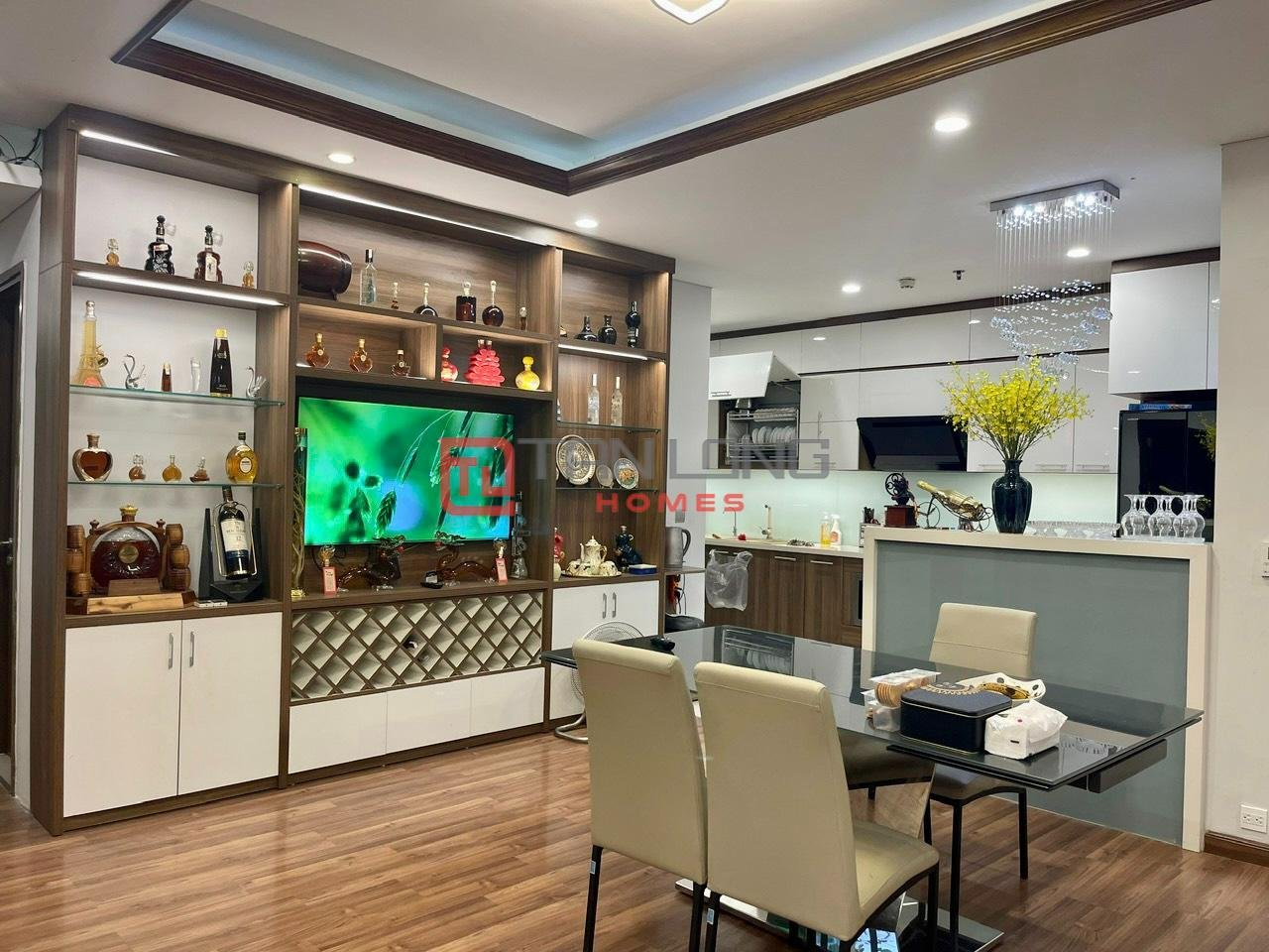 Siêu hiếm! Bán căn góc 4PN/171m2 hướng Đông Nam full đồ cao cấp tòa N03T2 8