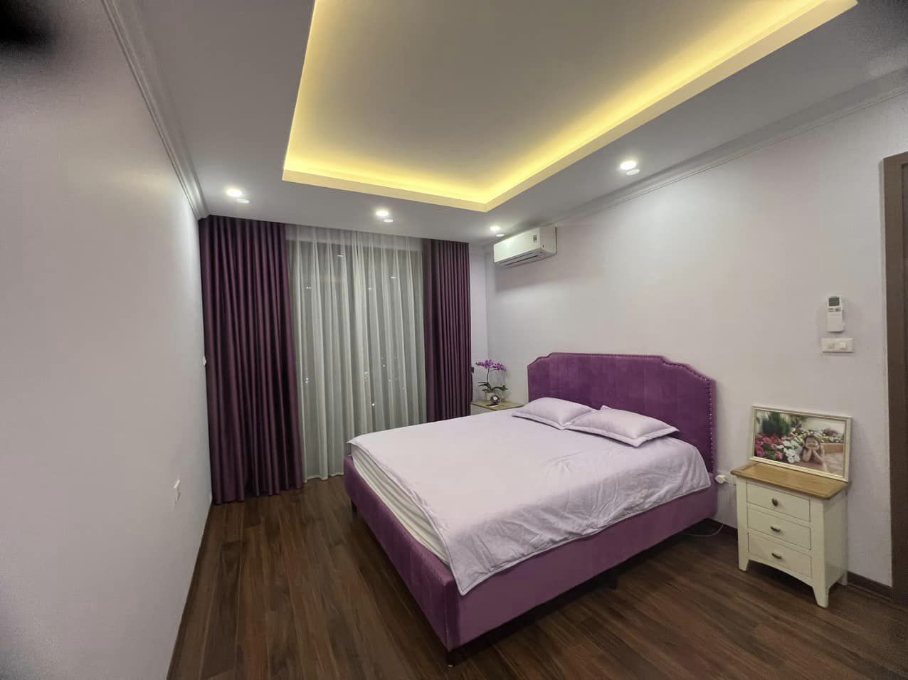 THE CORNER APARTMENT 133M2, 3 BEDROOMS, 3 BATHROOMS FOR RENT IN N01T1 BUILDING 6