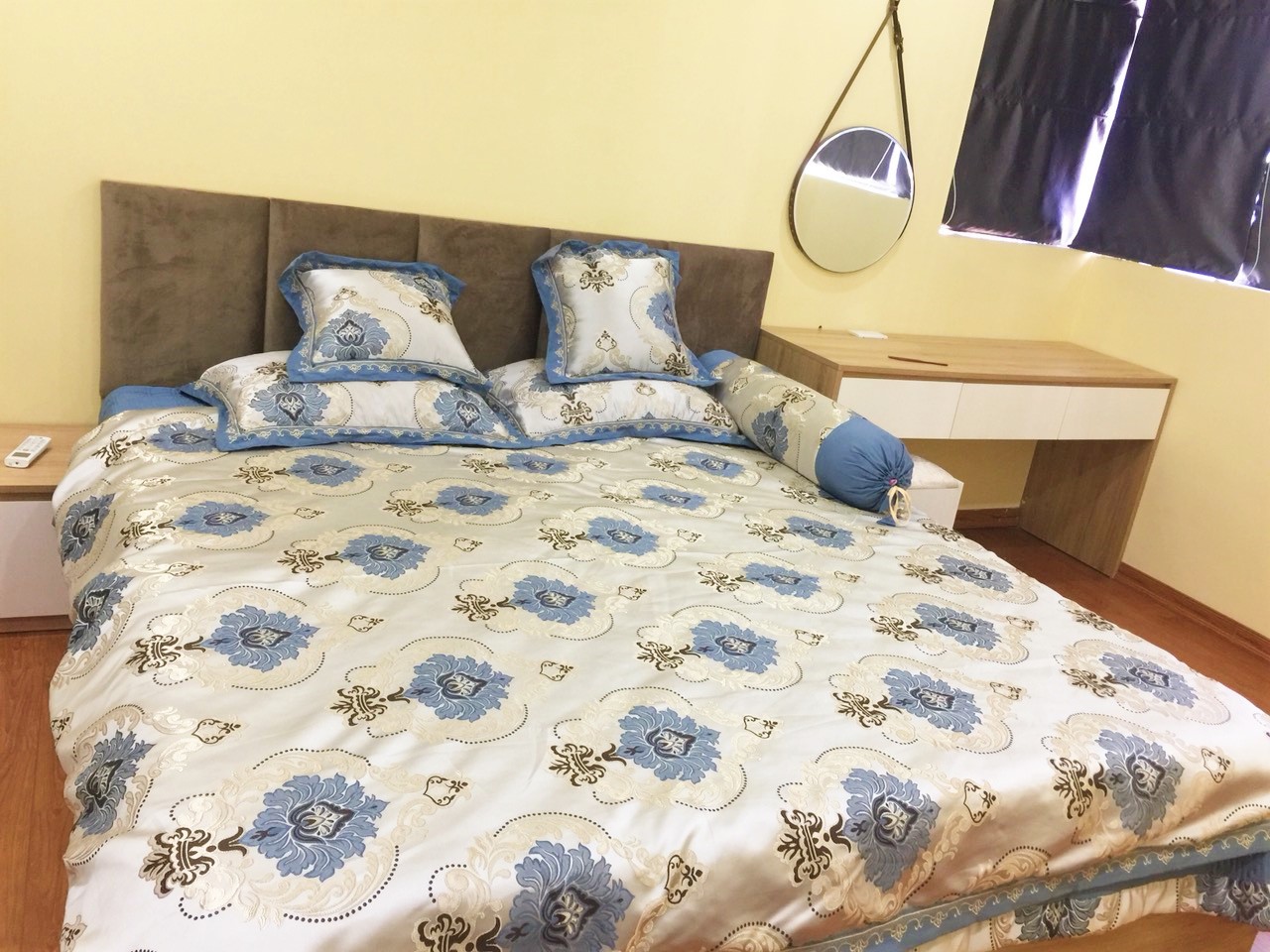 Thuê căn hộ căn góc chung cư N01T2 khu Ngoại Giao Đoàn, Bắc Từ Liêm, Hà Nội 3