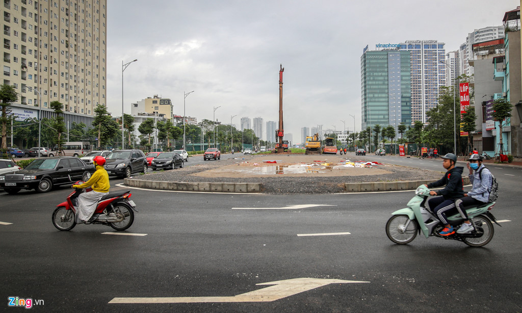 The extended Nguyen Van Huyen street